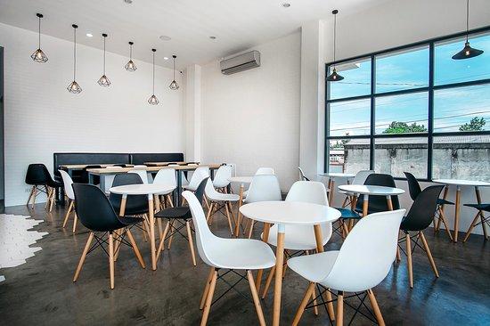 Artisan's Specialty Coffee